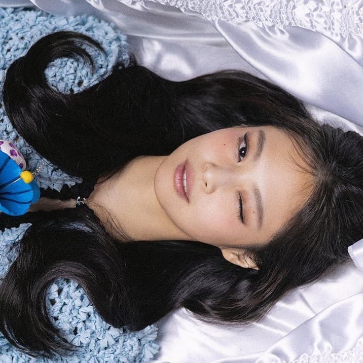 Jennie on Stationhead